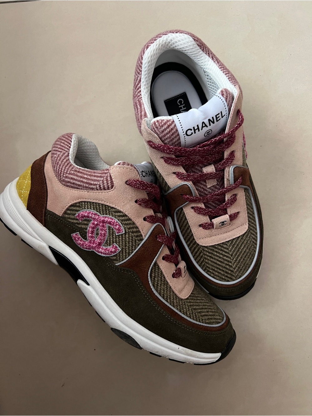 CHANEL Pink Olive and Brown Mixed-Material Women's Sneakers - Picture 7 of 7